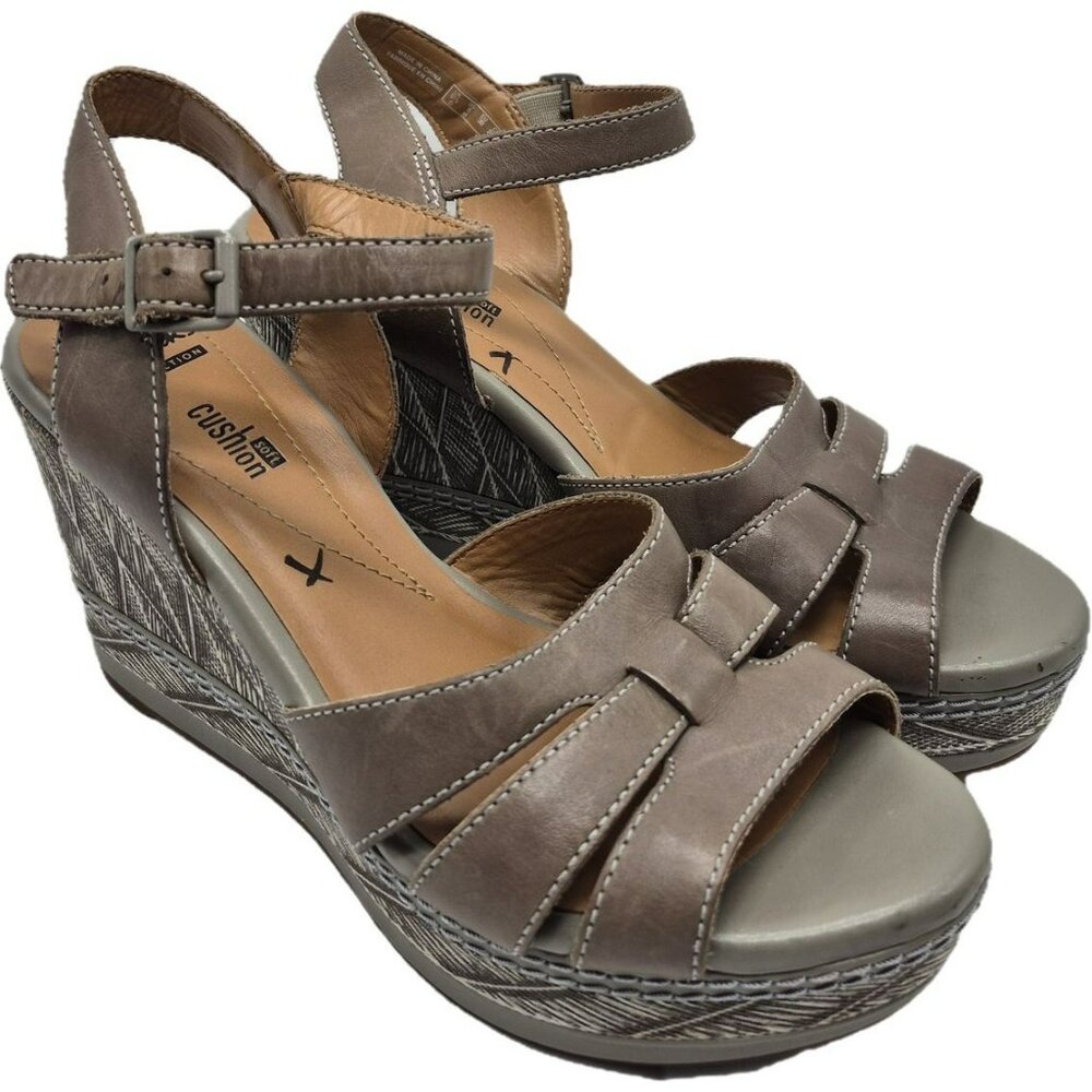 Clarks Collection Zia Noble Wedge Sandals Ankle Strap Women 8 Sage Leather Taupe